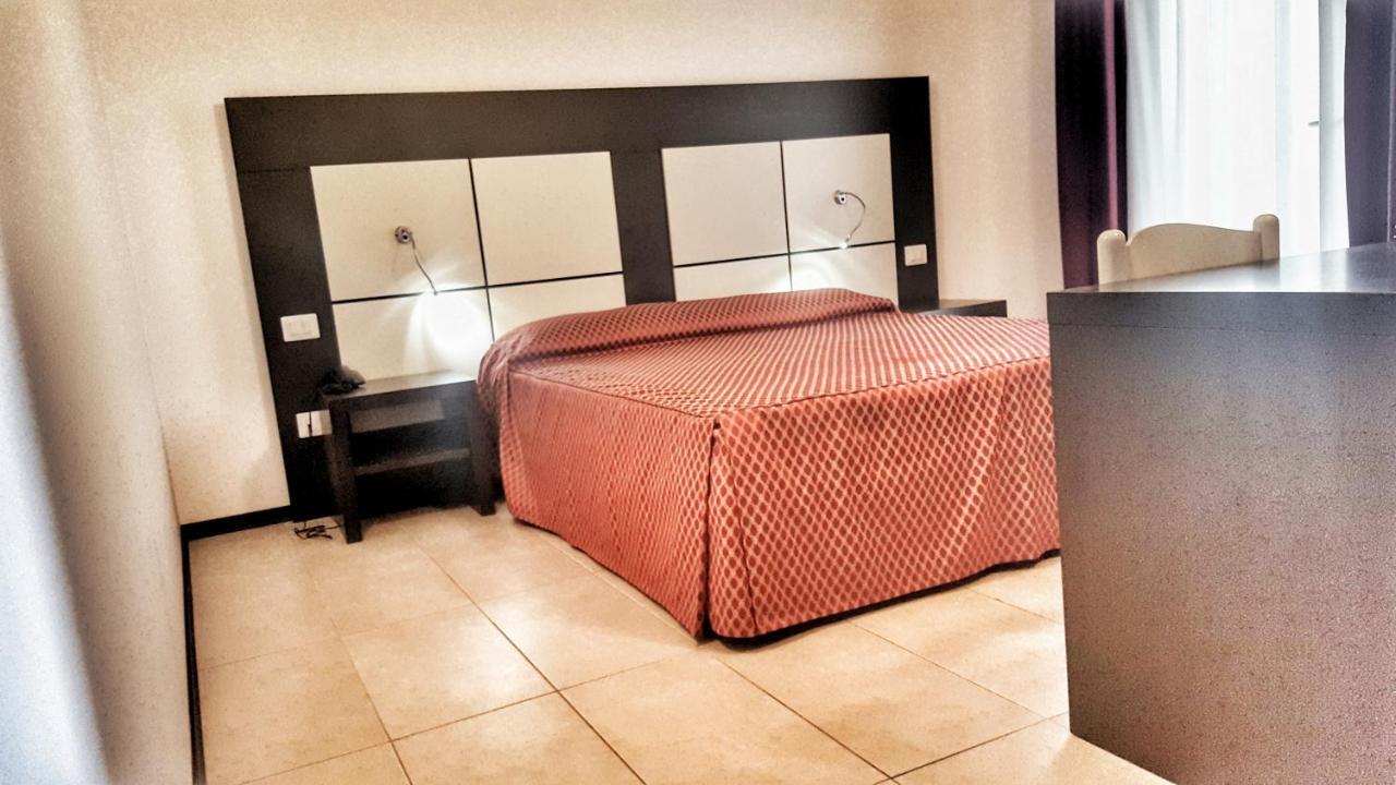 Hotel Alla Terrazza Bibione Exterior photo
